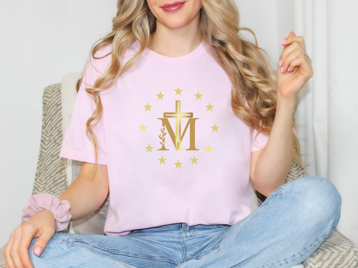 Marian Cross Comfort Colors T-Shirt, Blessed Virgin Mary Shirt - Unisex Tee, Catholic Apparel, Graphic Tee, Catholic Gift, Inspirational